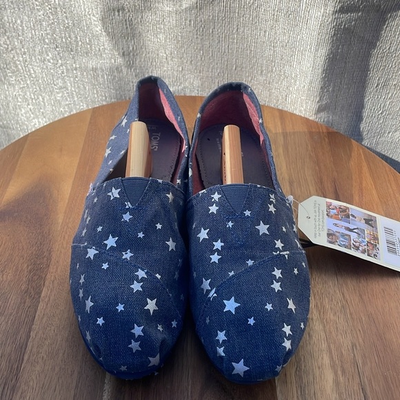 TOMS Wmn Classic Navy Stars Size 10 - Picture 3 of 9
